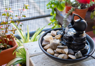 Feng shui nás učí jak mít klid doma i v hlavě. Feng shui nás učí jak mít klid doma i v hlavě.