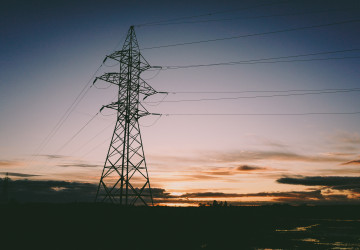 Po slibech o zlevnění energií přichází drsná realita Po slibech o zlevnění energií přichází drsná realita