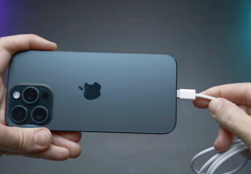 Degradace baterie může mít vliv na rychlost telefonu.
