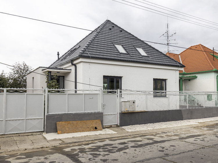Při rekonstrukci domu na vás může čekat překvapení.