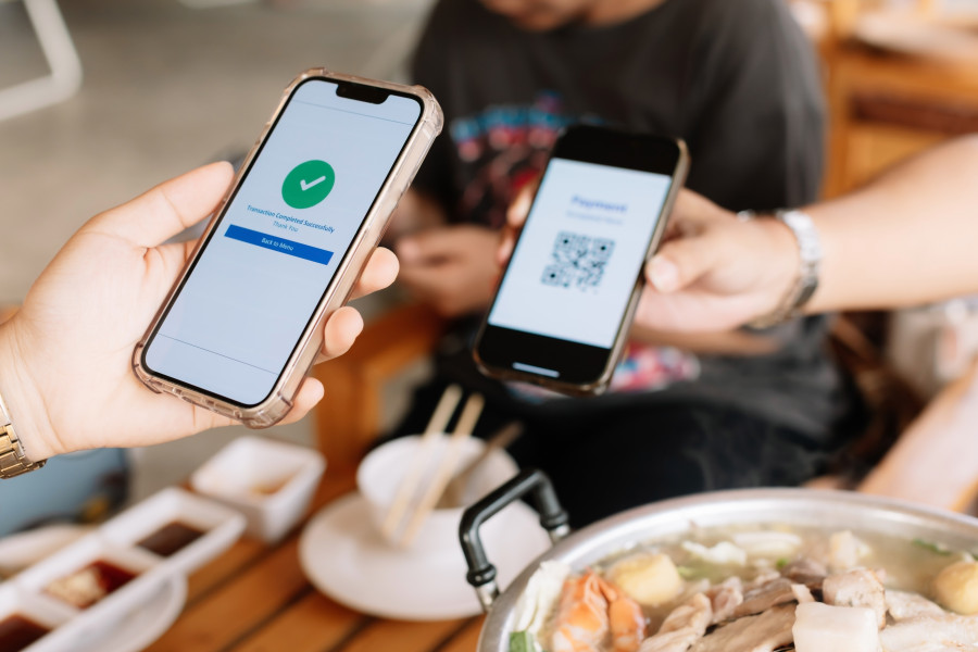 Platba QR kódem v restauraci, kde byl dříve platební terminál? Dejte si pozor, jestli nejede o podvod.