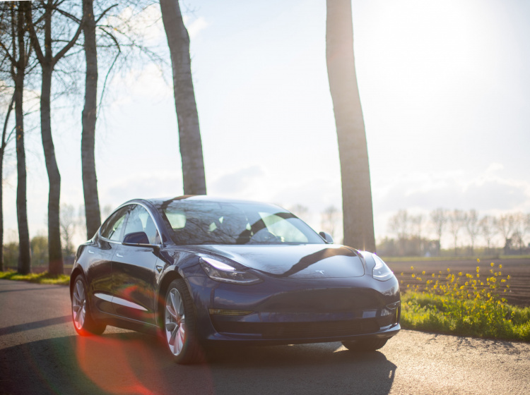 Nejprodávanější elektromobil Tesla 3