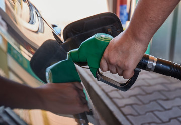 Blíží se konec drahého benzínu?