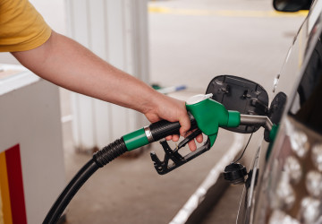 Cena ropy reaguje na aktuální situaci ve světě.