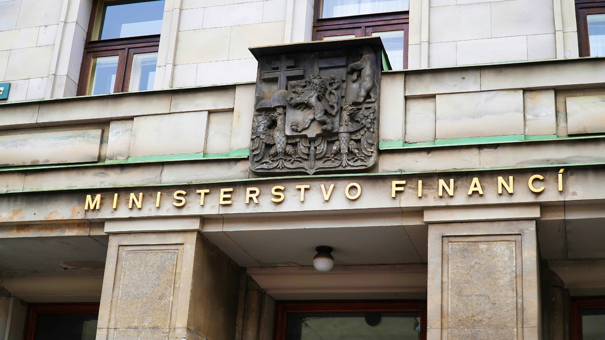 Ministerstvo financí chystá pro příští rok úpravu zaměstnaneckých benefitů. Ministerstvo financí chystá pro příští rok úpravu zaměstnaneckých benefitů.