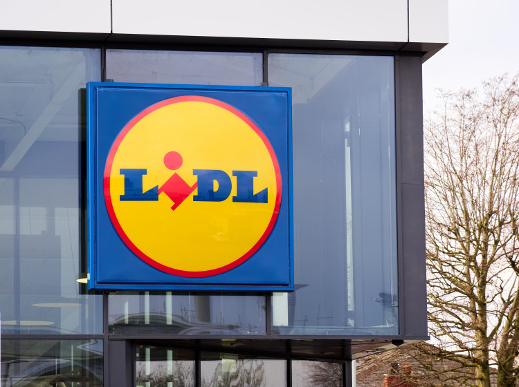Lidl prodává geniálního pomocníka do kuchyně za 12 999 Kč Lidl prodává geniálního pomocníka do kuchyně za 12 999 Kč