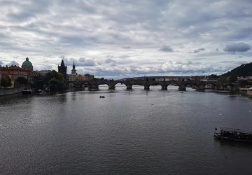 Do Česka dorazí studená fronta. 