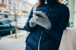 Největší chyba, kterou Češi dělají s mobily v zimě Největší chyba, kterou Češi dělají s mobily v zimě