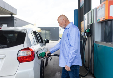 Zakázat spalovací motory možná není nejlepší nápad, říká šéfka sdružení německého automobilového průmyslu