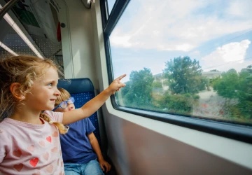 Koncem srpna a září se otevírá příležitost pro rodiny navštívit řadu památek zcela zdarma. Koncem srpna a září se otevírá příležitost pro rodiny navštívit řadu památek zcela zdarma.