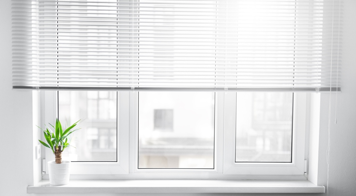 Na místo žaluzií je aktuálně možné použít něco lepšího Na místo žaluzií je aktuálně možné použít něco lepšího