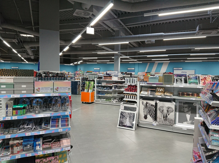 Action nabízí i příslušenství k drobné elektronice