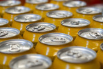 Chlapec díky recyklaci plechovek vydělal téměř půl milionu korun Chlapec díky recyklaci plechovek vydělal téměř půl milionu korun