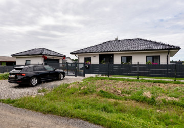 Rostoucí ceny energií nutí rodiny hledat inovativní a dlouhodobě udržitelné způsoby úspor.