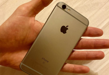 Horký telefon může mít hned několik různých příčin.