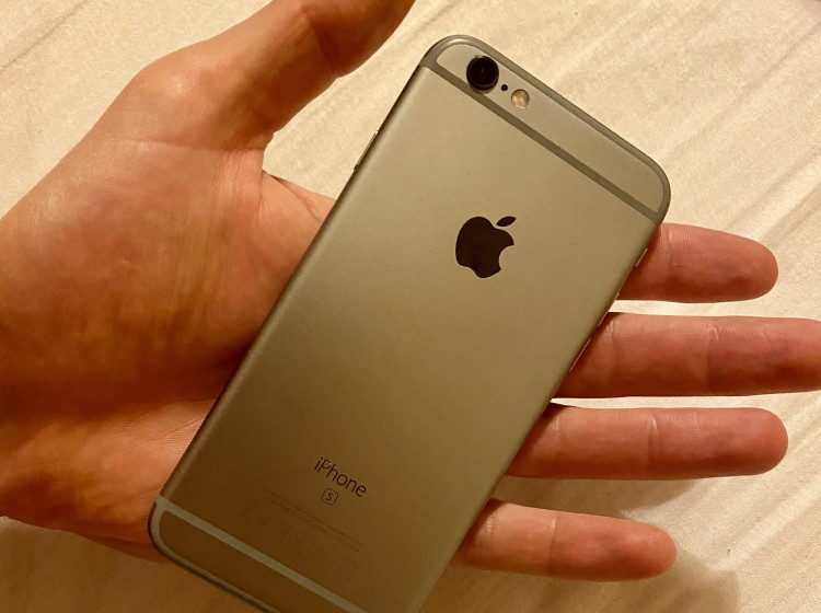 Horký telefon může mít hned několik různých příčin.