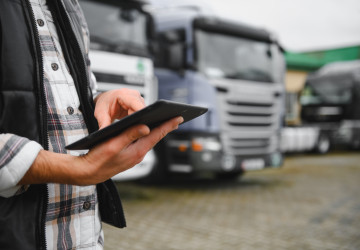 Nedostatek lidí je kritický. V této profesi berete snové peníze i bez diplomu a 20 000 lidí stále zoufale chybí