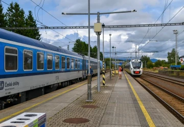 Kvůli zpožděnému vlaku nemusíte stihnout odlet na dovolenou