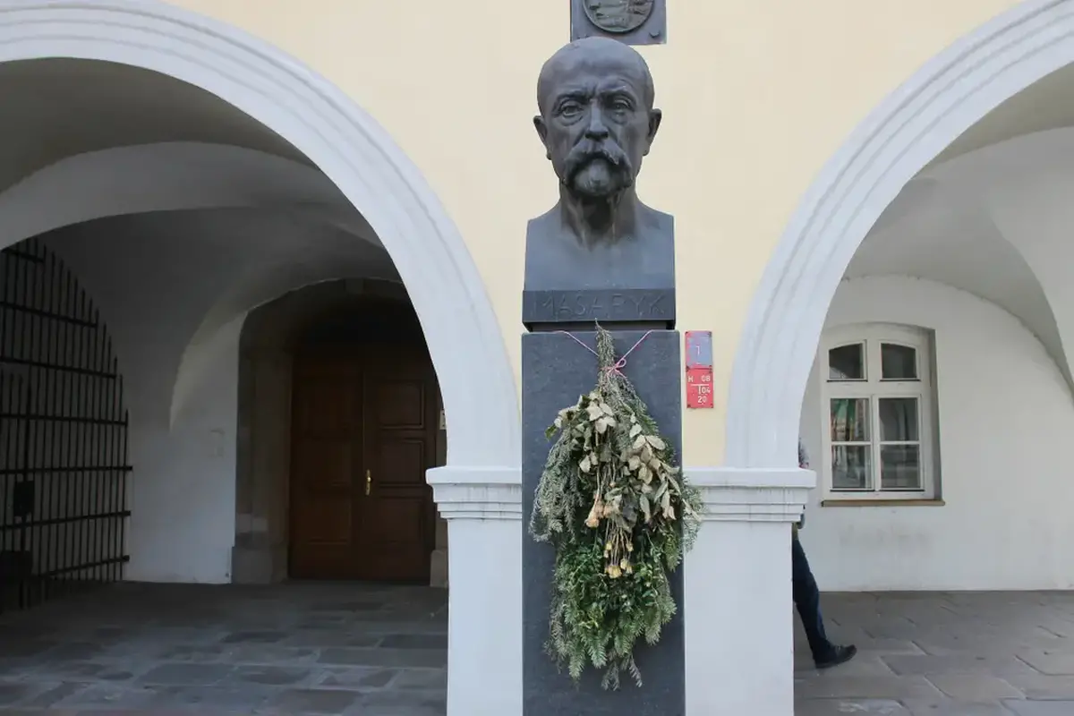 Jan Masaryk byl synem prvního českého prezidenta. 
