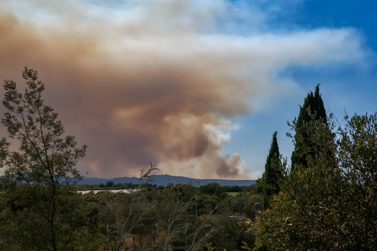 ČHMÚ vydal novou výstrahu a žádá lidi, aby nerozdělávali oheň