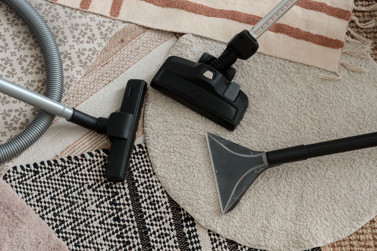 Jak zjistit, jestli má vysavač dostatečný sací výkon pro vaši domácnost. A nenechá po sobě bakterie ani jemný prach