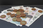Digitalizace bankovnictví umožnila rychlé změny podmínek, které se dotýkají i spořicích produktů.