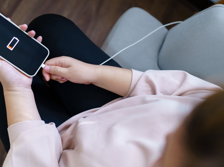 Máme pro vás tipy, jak prodloužit výdrž baterie vašeho mobilního telefonu.