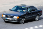 Audi 100 patřilo k legendárním modelům