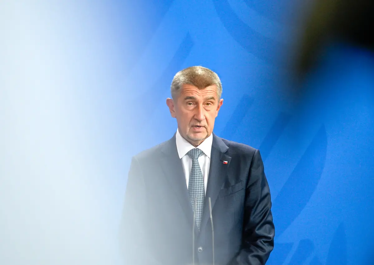 Andrej Babiš chce propustit 10 % úředníků.