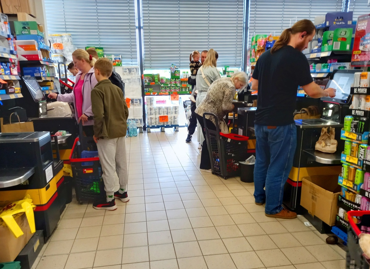 Populární sladkosti staženy z prodeje, řetězec žádá o okamžité vrácení