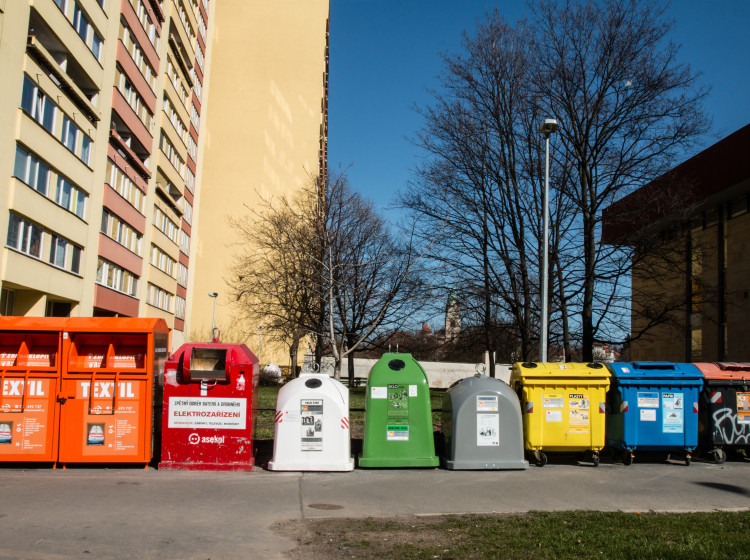 Nová pravidla třídění odpadu: Za tenhle běžný omyl hrozí mastná pokuta