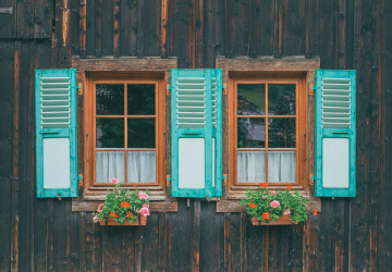 Stará okna stále mohou sloužit, v dobách drahých energií se ale prodraží