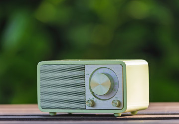 Pozor na rádio na zahradě i chalupě