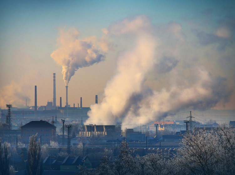 Zákaz těžby nebo spalování uhlí by měl pomoci snížit emise oxidu uhličitého, podle vědců ale může být nakonec situace úplně jiná