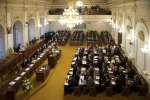 Vláda hovořila o zvyšování daní. 