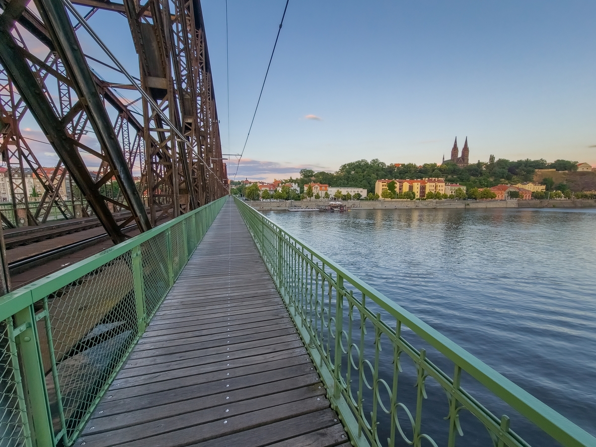Pražský most se umístil v žebříčku nejkrásnějších mostů světa