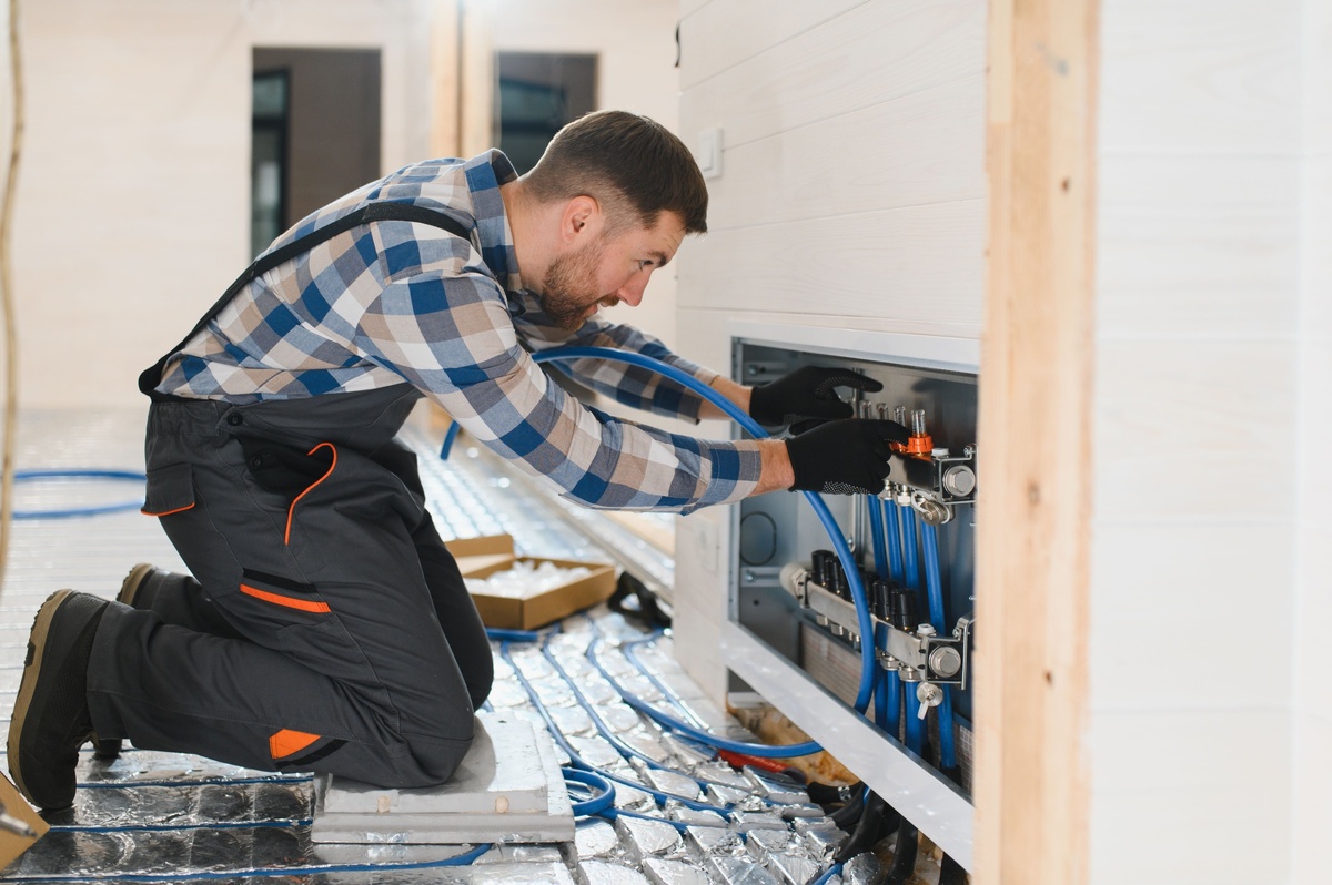 Podlahové topení do koupelny a WC není jen luxusní rozmar