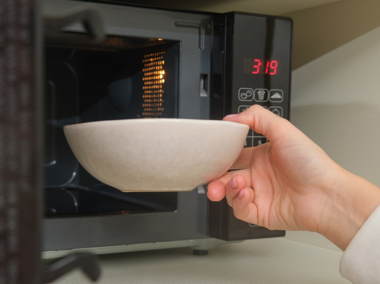 Mikrovlnky nabízejí velmi užitečnou funkci. Mikrovlnky nabízejí velmi užitečnou funkci.