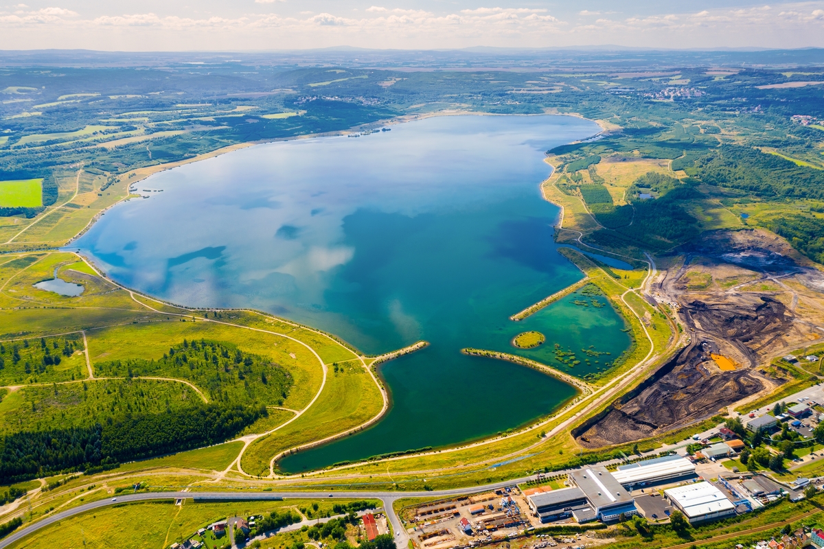 Největší revitalizované jezero Medard