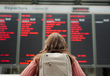 Nová pravidla EU mají výrazně zrychlit vyřizování kompenzací za zpožděné či zrušené lety. Nová pravidla EU mají výrazně zrychlit vyřizování kompenzací za zpožděné či zrušené lety.