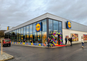 Lidl už dávno není jen obchod s potravinami Lidl už dávno není jen obchod s potravinami