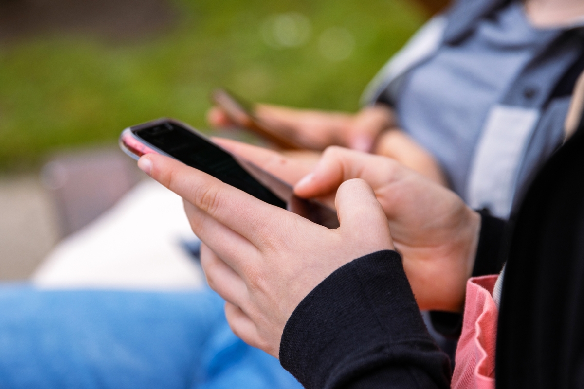 Neplaťte za telefon víc, než musíte. Neplaťte za telefon víc, než musíte.