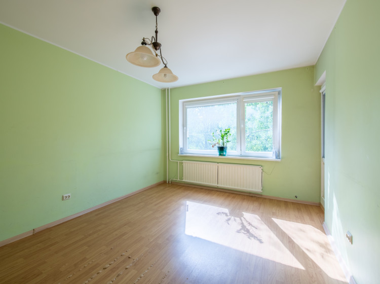 Moderní interiéry dnes upřednostňují estetický design a efektivní, tichý způsob vytápění.