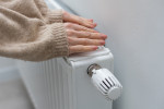 Trápí vás ceny energií? Stačí aplikovat několik chytrých opatření a výrazně snížíte účty za topení. Trápí vás ceny energií? Stačí aplikovat několik chytrých opatření a výrazně snížíte účty za topení.