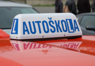 Závěrečné testy autoškol jsou nyní složitější. 