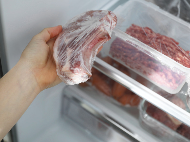 Na jaké místo v lednici dát maso