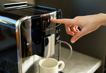 Stačí zmáčknout tlačítko a je to? Často vás čekají nečekané komplikace. Stačí zmáčknout tlačítko a je to? Často vás čekají nečekané komplikace.