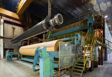 Některé papírny se přeorientovaly na obalový materiál. Některé papírny se přeorientovaly na obalový materiál.