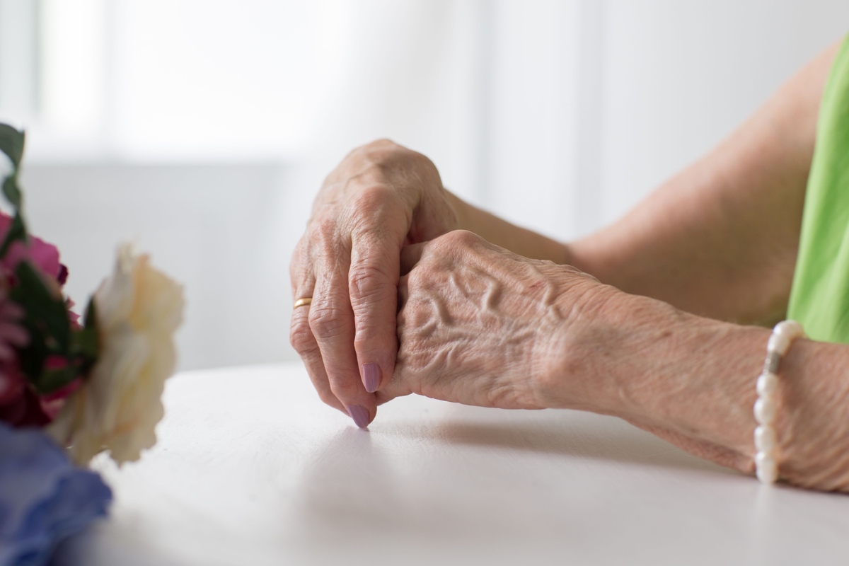 Rané příznaky Alzheimerovy choroby mohou být nenápadné.