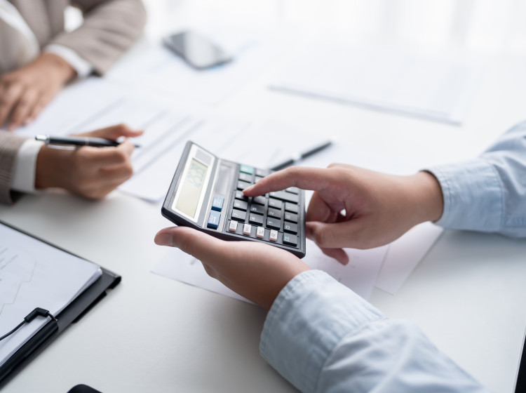 Jak si snížit daňový základ